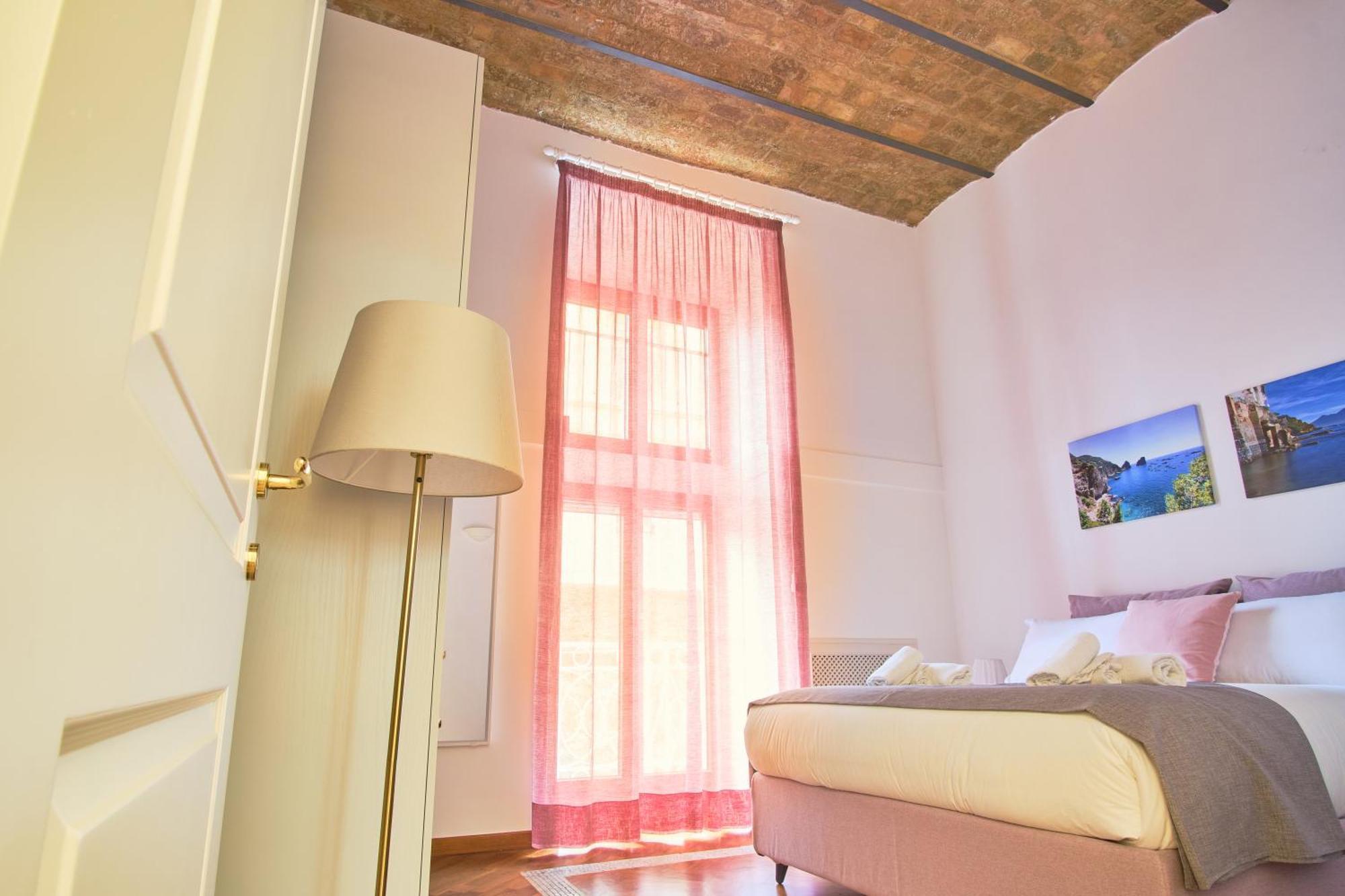 Pink Star Napoli Luxury Apartment Εξωτερικό φωτογραφία